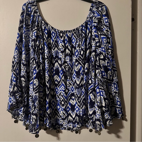 Lilly Pulitzer “Beckon Blue Oh My Cod” Delaney Off Shoulder Top - Size S - Picture 3 of 12